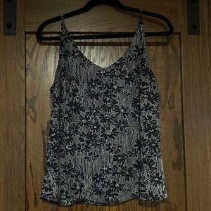 Great Condition V-Neck Floral Print Navy & White BR Flowy Tank Top, Size M